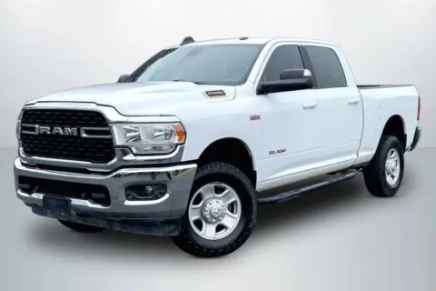 White 2022 Ram 2500 Crew Cab Big Horn Pickup 4D 6 1/3 ft for sale in Janesville, WI