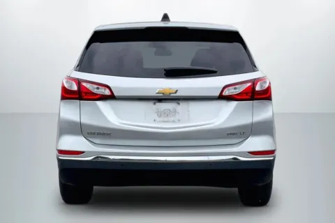 More photos of 2020 Chevrolet Equinox LT Sport Utility 4D at Cool Car Guys, WI
