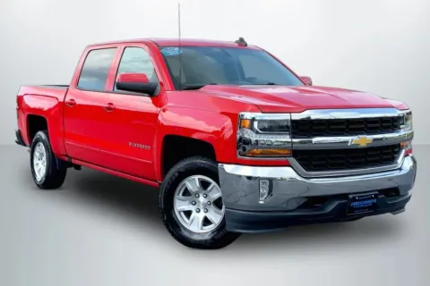 Photos of 2018 Chevrolet Silverado 1500 Crew Cab LT Pickup 4D 5 3/4 ft for sale in Janesville, WI at Cool Car Guys