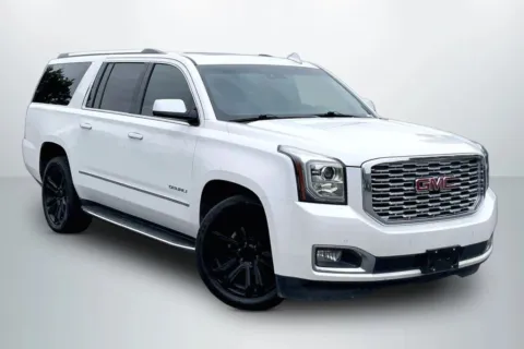 Photos of 2018 GMC Yukon XL Denali Sport Utility 4D for sale in Janesville, WI at Cool Car Guys