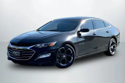 Black 2023 Chevrolet Malibu 1LT Sedan 4D for sale in Janesville, WI