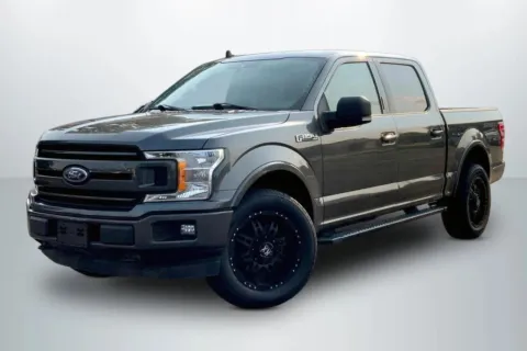 Gray 2020 Ford F-150 SuperCrew Cab XLT Pickup 4D 5 1/2 ft for sale in Janesville, WI