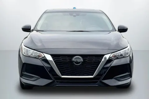 Another view of 2022 Nissan Sentra SV Sedan 4D for sale in Janesville, WI at Cool Car Guys