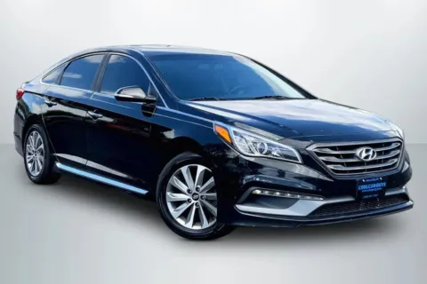 Photos of 2016 Hyundai Sonata Sport Sedan 4D for sale in Janesville, WI at Cool Car Guys