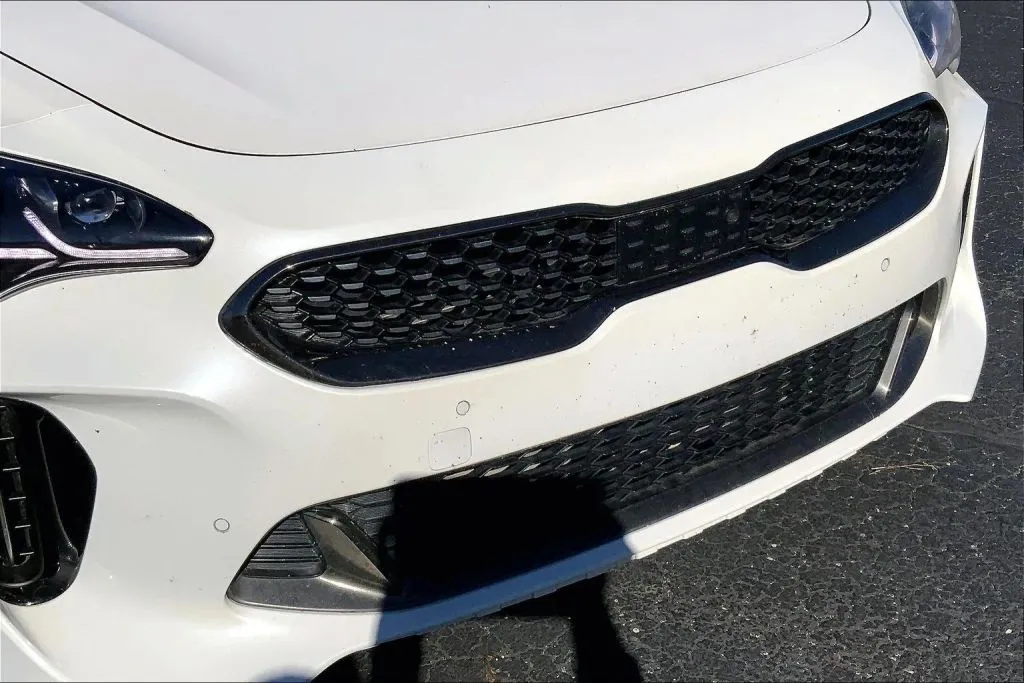 2022 Kia Stinger GT2 - Photo 30