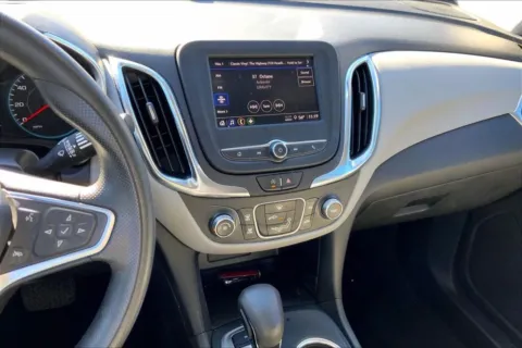 More photos of 2022 Chevrolet Equinox LS Sport Utility 4D at CCG Automotive, WI