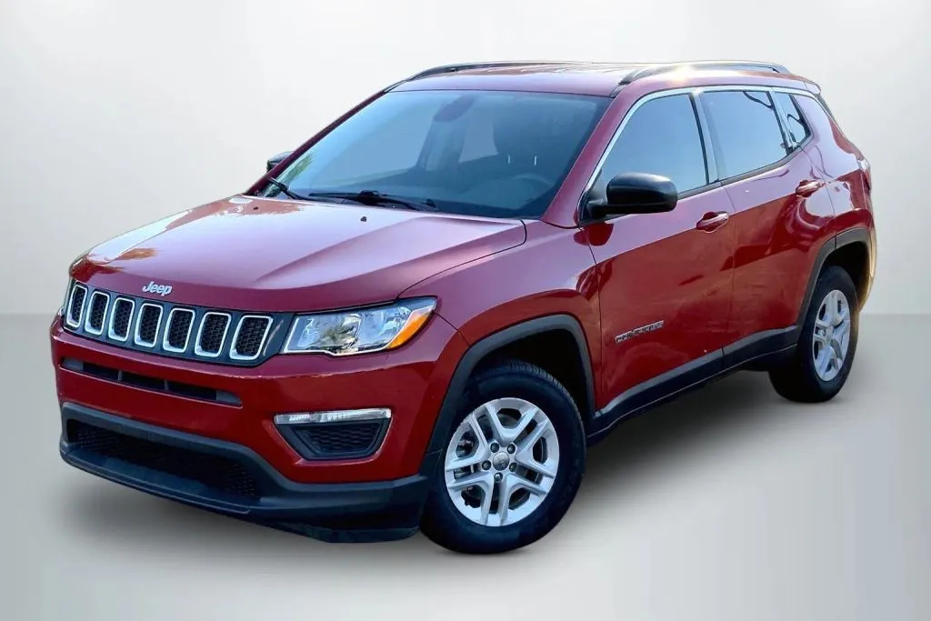 Red 2019 Jeep Compass Sport SUV 4D for sale in Janesville, WI