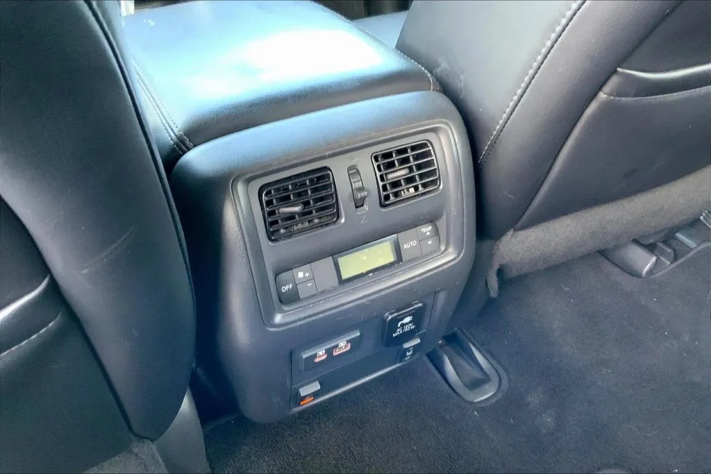 2019 Nissan Pathfinder SL - Photo 33