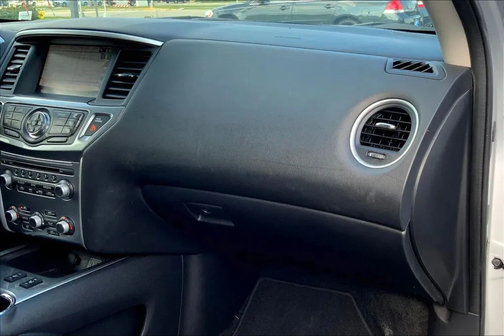 2019 Nissan Pathfinder SL - Photo 15