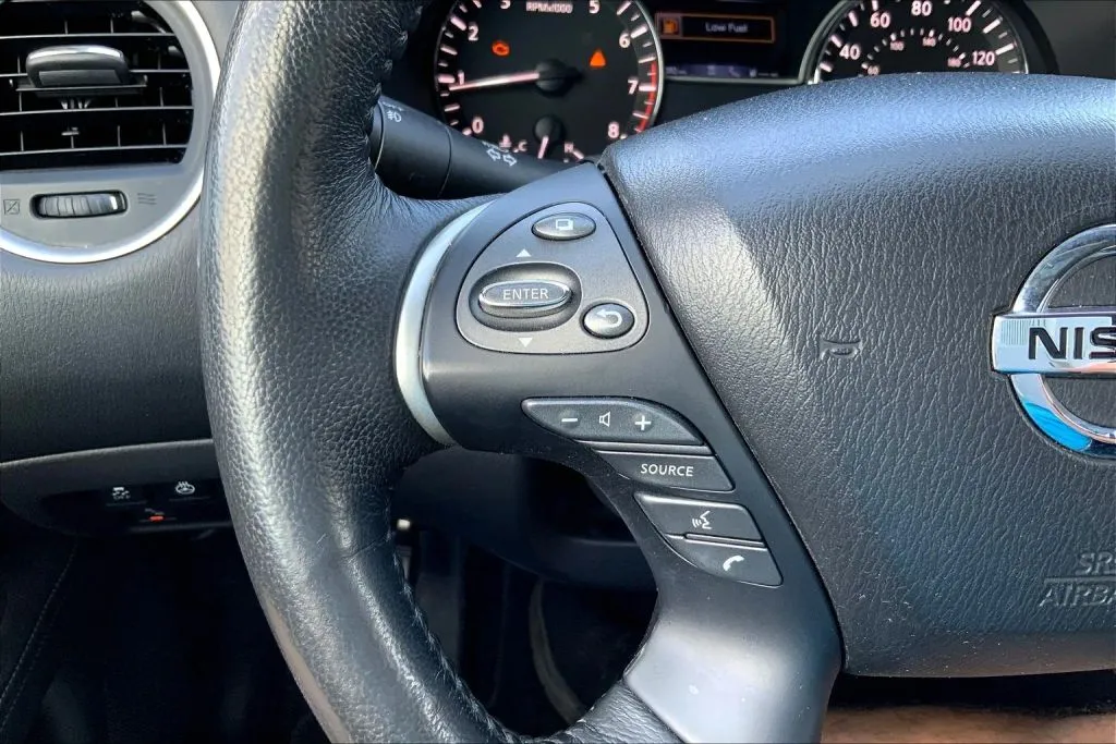 2019 Nissan Pathfinder SL - Photo 17