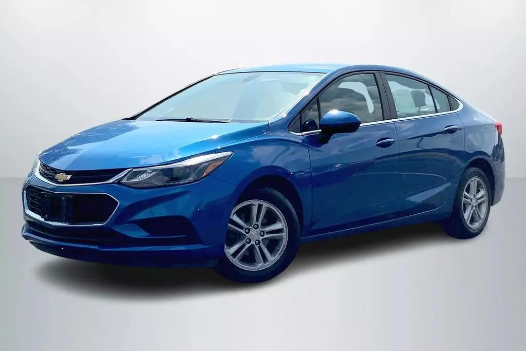 2016 Chevrolet Cruze LT Sedan 4D for sale in Janesville, WI