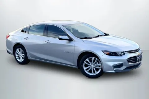 Photos of 2018 Chevrolet Malibu LT Sedan 4D for sale in Janesville, WI at CCG Automotive