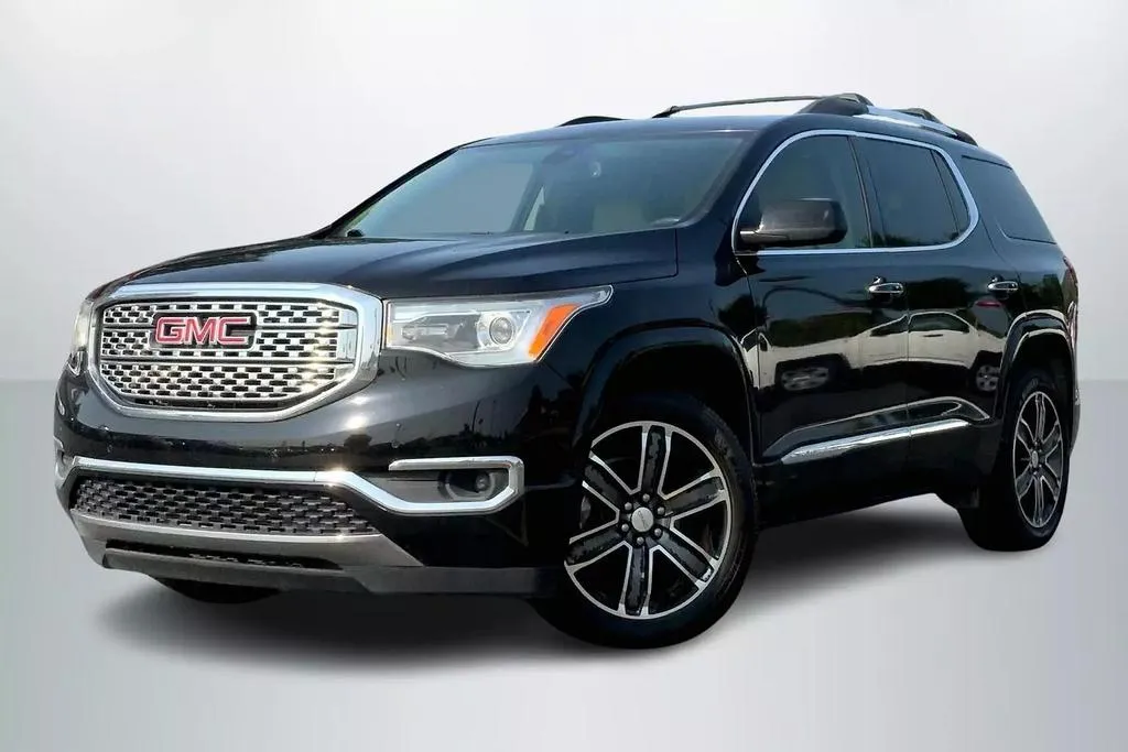 2017 GMC Acadia Denali Sport Utility 4D for sale in Janesville, WI