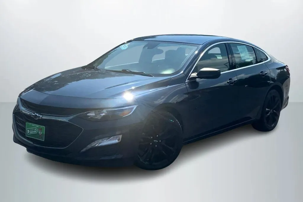 2021 Chevrolet Malibu LT Sedan 4D for sale in Janesville, WI