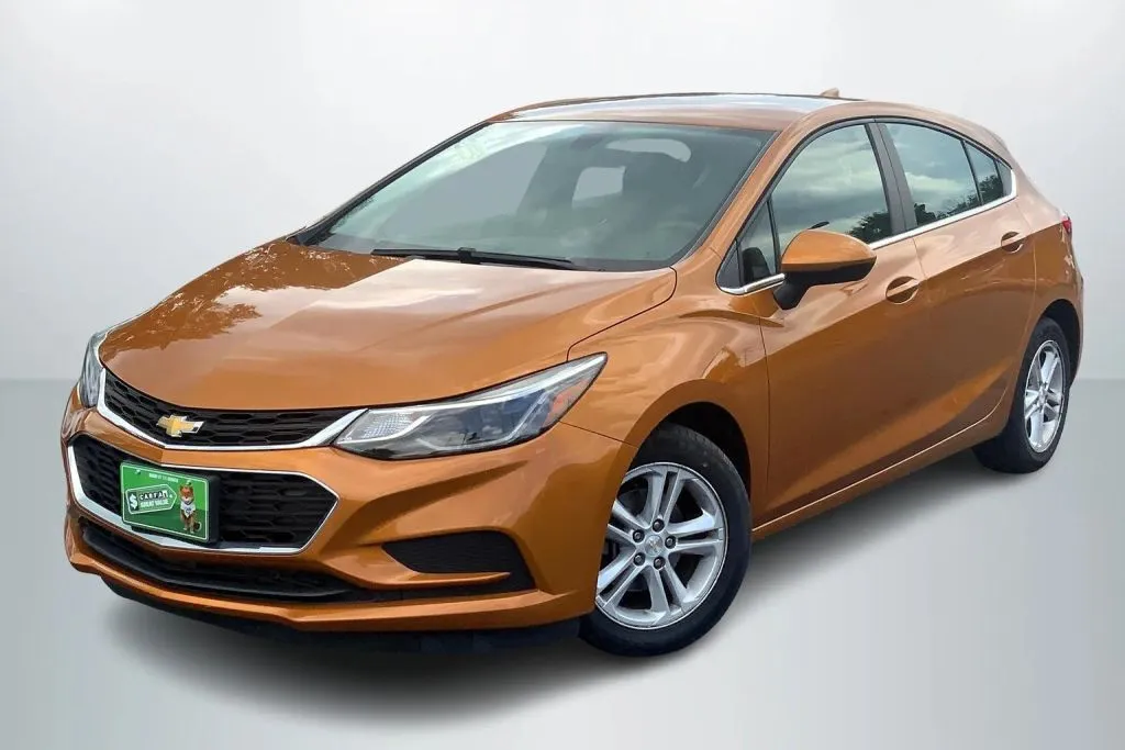 2017 Chevrolet Cruze LT Hatchback 4D for sale in Janesville, WI