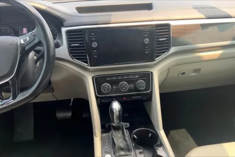 More photos of 2018 Volkswagen Atlas SEL 4Motion Sport Utility 4D at Cool Car Guys, WI