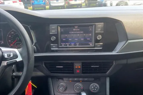 More photos of 2021 Volkswagen Jetta 1.4T R-Line Sedan 4D at Cool Car Guys, WI