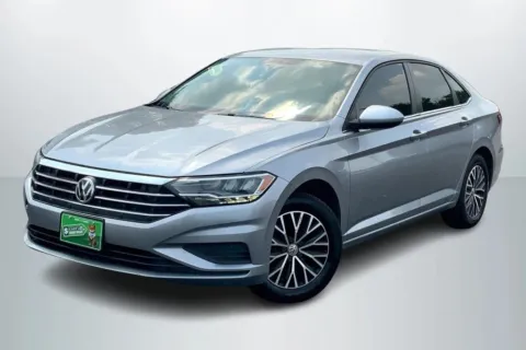 Silver 2021 Volkswagen Jetta 1.4T R-Line Sedan 4D for sale in Janesville, WI