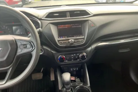 More photos of 2021 Chevrolet Trailblazer LT Sport Utility 4D at Cool Car Guys, WI