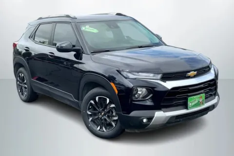 Photos of 2021 Chevrolet Trailblazer LT Sport Utility 4D for sale in Janesville, WI at Cool Car Guys