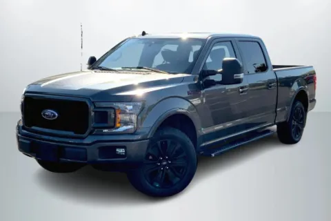 Gray 2019 Ford F-150 SuperCrew Cab XLT Pickup 4D 6 1/2 ft for sale in Janesville, WI
