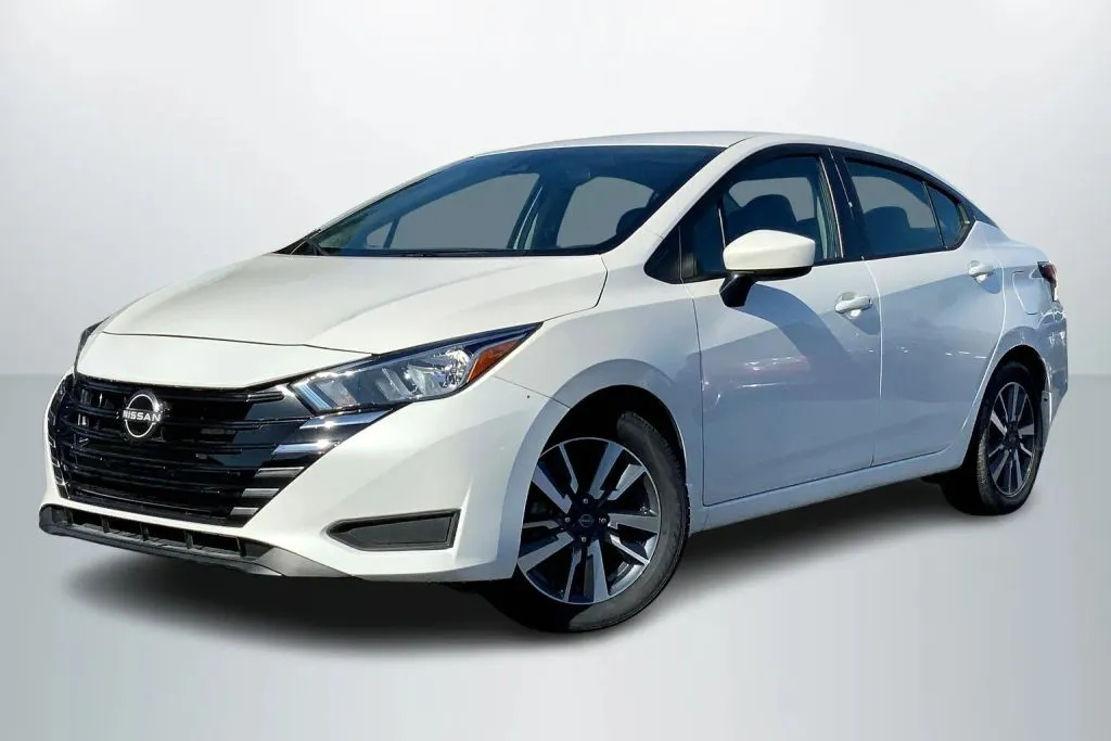 2024 Nissan Versa Sedan