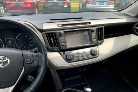 More photos of 2016 Toyota RAV4 XLE Sport Utility 4D at Cool Car Guys, WI