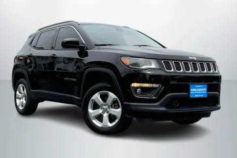 Photos of 2018 Jeep Compass Latitude Sport Utility 4D for sale in Janesville, WI at Cool Car Guys