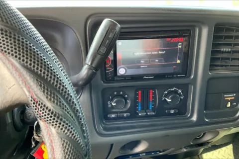 More photos of 2003 Chevrolet Silverado 2500 HD Extended Cab LS Pickup 4D 6 1/2 ft at Cool Car Guys, WI