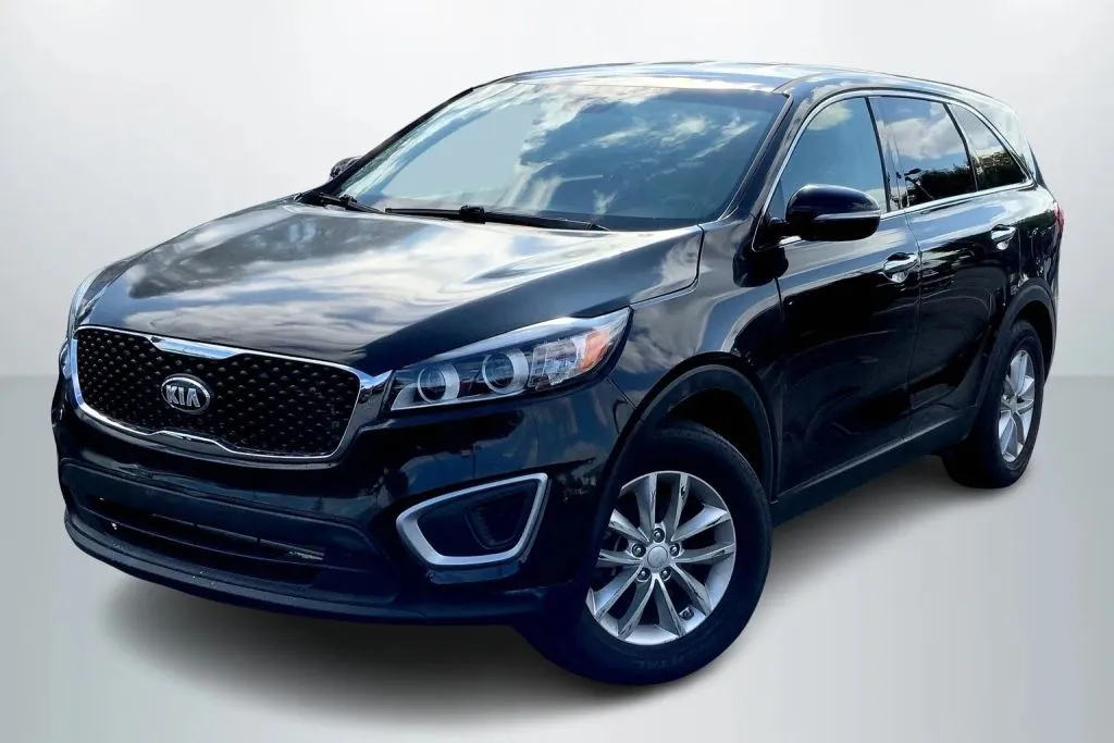 2017 Kia Sorento L Sport Utility 4D for sale in Janesville, WI
