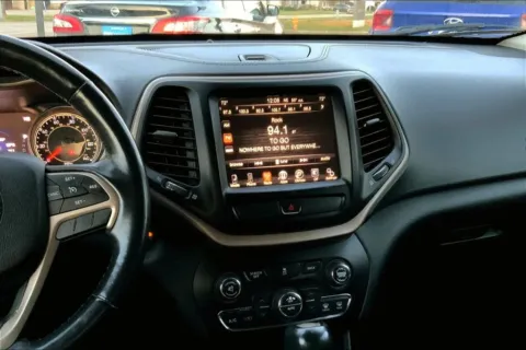 More photos of 2015 Jeep Cherokee Limited Sport Utility 4D at Cool Car Guys, WI