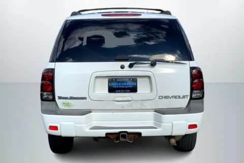 More photos of 2004 Chevrolet Trailblazer LS Sport Utility 4D at Cool Car Guys, WI