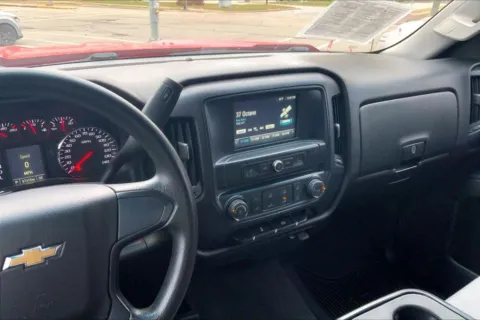 More photos of 2018 Chevrolet Silverado 1500 Crew Cab Custom Pickup 4D 5 3/4 ft at Cool Car Guys, WI