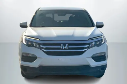 Another view of 2017 Honda Pilot EX Sport Utility 4D for sale in Janesville, WI at Cool Car Guys