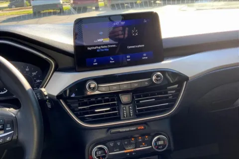 More photos of 2021 Ford Escape SE Sport Utility 4D at Cool Car Guys, WI