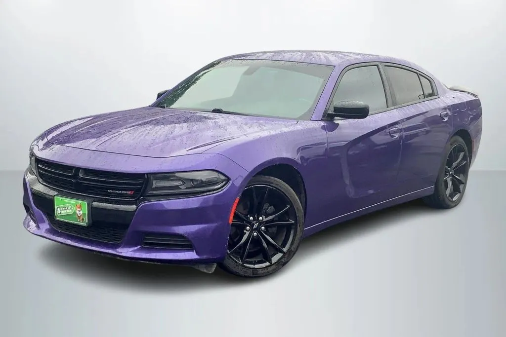 Purple 2018 Dodge Charger SXT Sedan 4D for sale in Janesville, WI