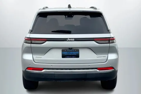 More photos of 2022 Jeep Grand Cherokee All New Limited Sport Utility 4D at Cool Car Guys, WI