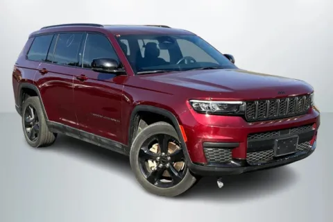 Photos of 2022 Jeep Grand Cherokee L Altitude Sport Utility 4D for sale in Janesville, WI at Cool Car Guys