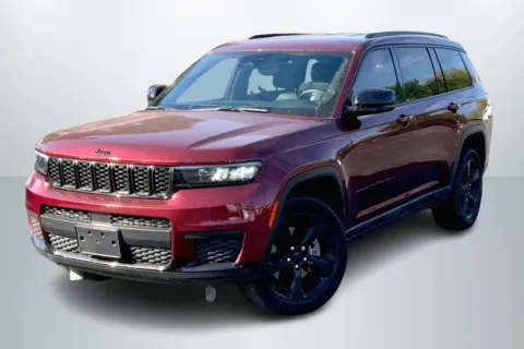 Red 2022 Jeep Grand Cherokee L Altitude Sport Utility 4D for sale in Janesville, WI