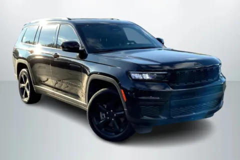Photos of 2023 Jeep Grand Cherokee L Altitude Sport Utility 4D for sale in Janesville, WI at Cool Car Guys
