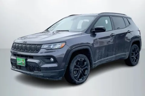 Gray 2022 Jeep Compass Altitude Sport Utility 4D for sale in Janesville, WI