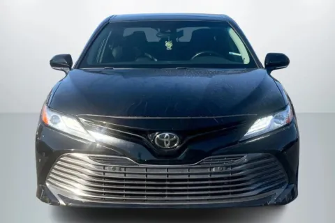 Another view of 2018 Toyota Camry XLE Sedan 4D for sale in Janesville, WI at Cool Car Guys