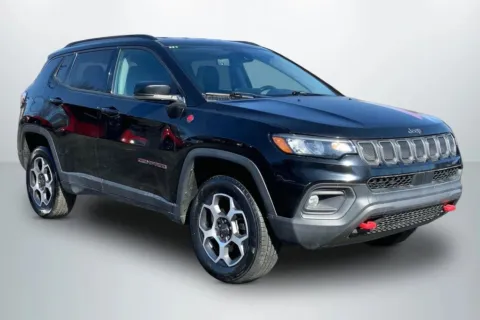 Photos of 2022 Jeep Compass Trailhawk Sport Utility 4D for sale in Janesville, WI at Cool Car Guys
