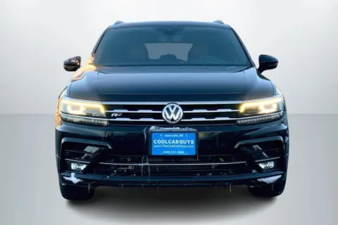 Another view of 2020 Volkswagen Tiguan SEL Premium R-Line 4MOTION Sport Utility 4D for sale in Janesville, WI at Cool Car Guys