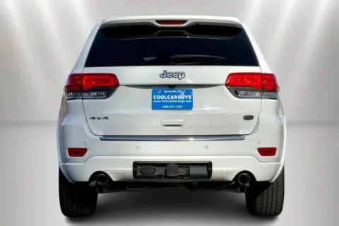 More photos of 2015 Jeep Grand Cherokee Overland Sport Utility 4D at Cool Car Guys, WI