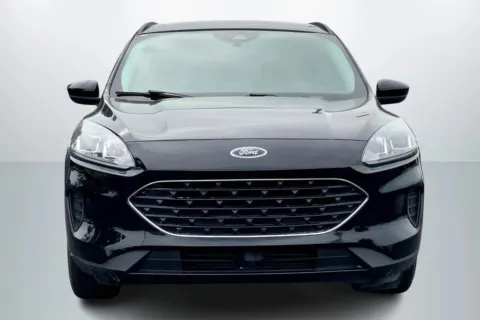 Another view of 2021 Ford Escape SE Sport Utility 4D for sale in Janesville, WI at Cool Car Guys