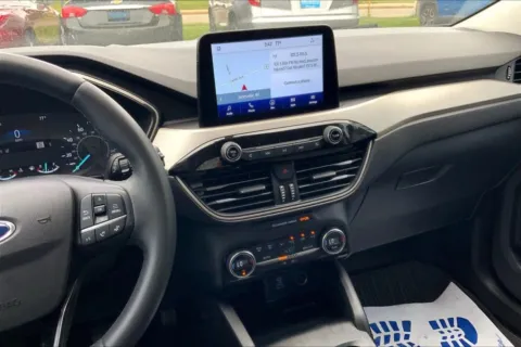 More photos of 2021 Ford Escape SE Sport Utility 4D at Cool Car Guys, WI