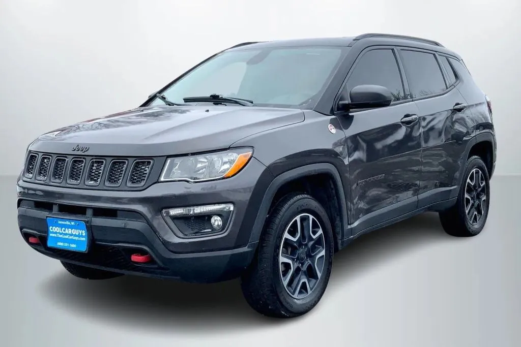 2019 Jeep Compass Trailhawk's photo