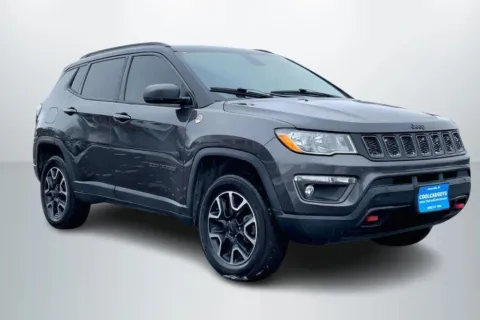Photos of 2019 Jeep Compass Trailhawk Sport Utility 4D for sale in Janesville, WI at Cool Car Guys