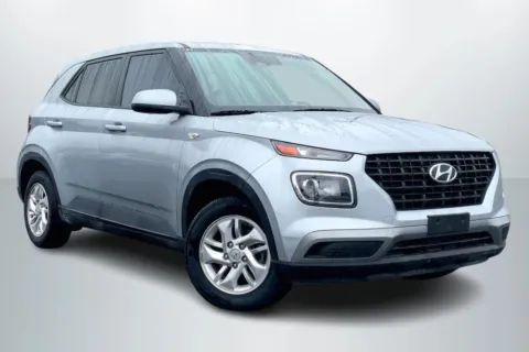 Photos of 2023 Hyundai Venue SE Sport Utility 4D for sale in Janesville, WI at Cool Car Guys